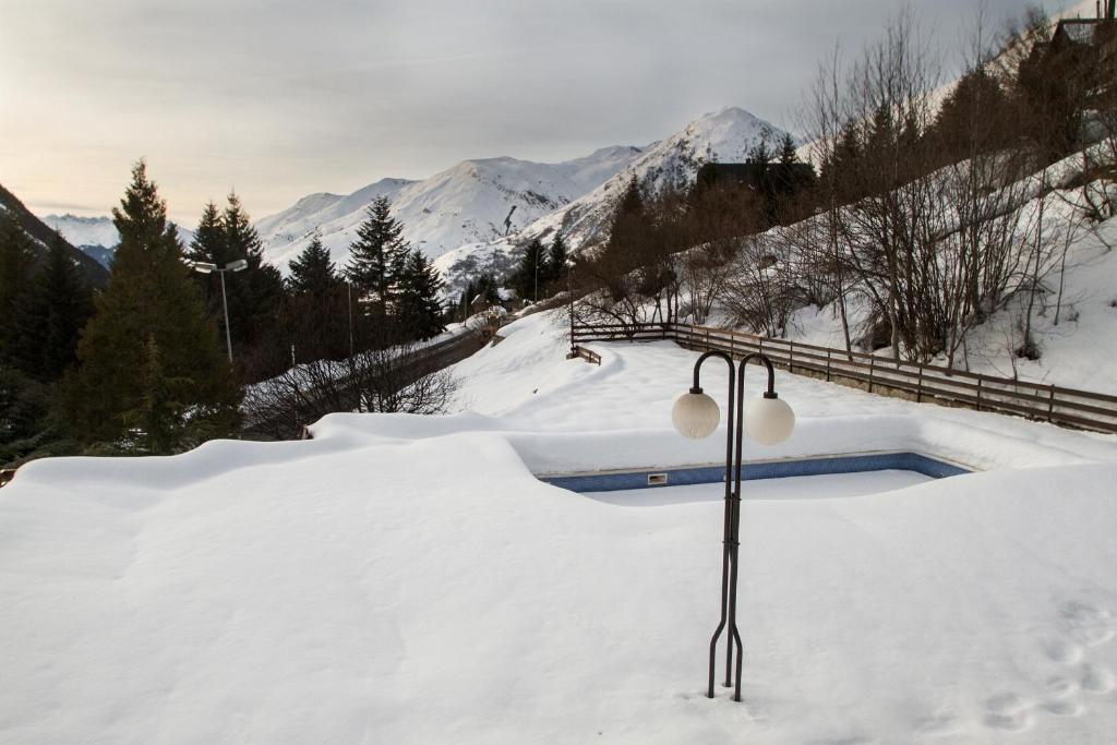 Apartamentos Multibaqueira Бакейра-Берет Екстер'єр фото