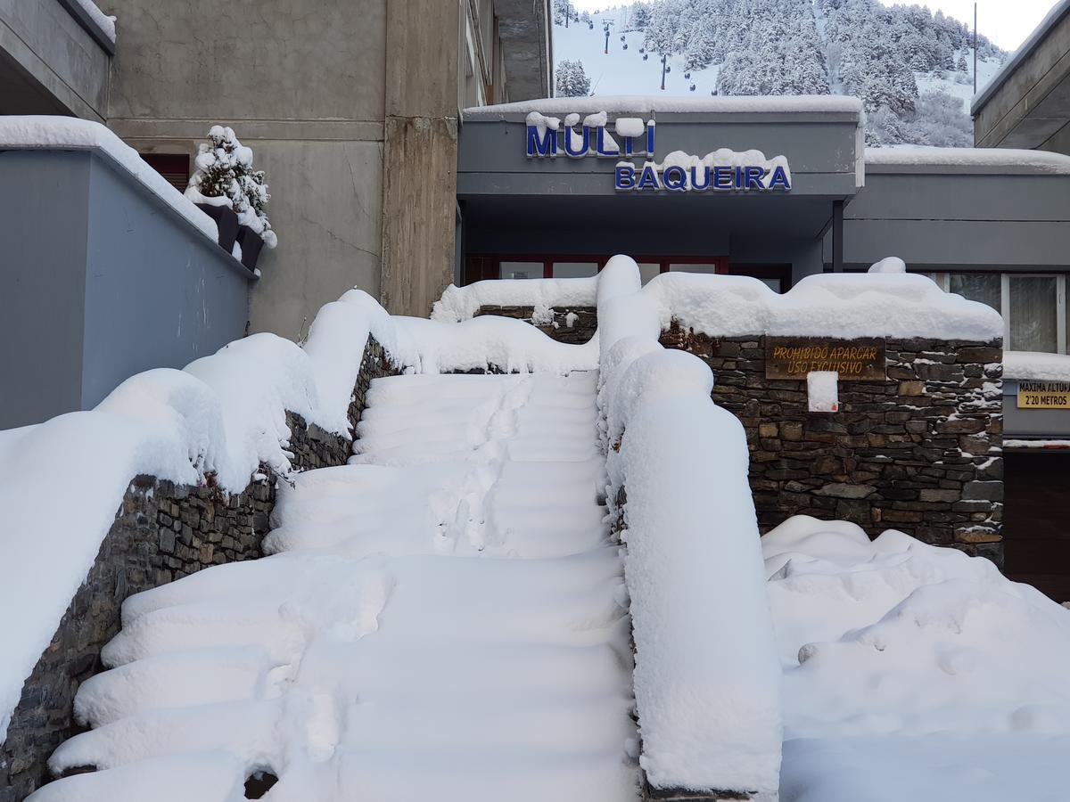Apartamentos Multibaqueira Бакейра-Берет Екстер'єр фото